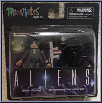 Ellen Ripley / Screaming Xenomorph from Alien - Minimates - TRU - Wave 2 manufactured by Diamond Select [Front]