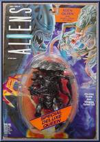 Alien Queen (with Deadly Chest-Hatchling) from Aliens - Series 1 manufactured by Kenner [Front]