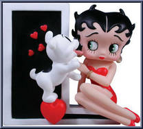 Betty Boop L Action Figure