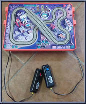 Motorized Lap Top Race Track  from Biker Mice From Mars - Games manufactured by Galoob [Loose]