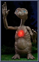 E.T. (Deluxe) from E.T. - Ultimate - 40th Anniversary manufactured by Neca [Loose]