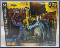 Hollow Earth Figures & Diorama Set Action Figure
