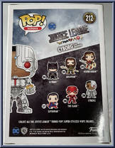 Cyborg and Motherbox from Justice League - Pop! Vinyl Figures manufactured by Funko [Back]
