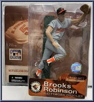 Brooks Robinson (Gray Uniform) Action Figure