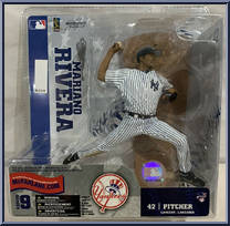 Mariano Rivera (Pinstripe Uniform) Action Figure