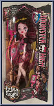 Draculaura (Save Frankie!) from Monster High - Freaky Fusion manufactured by Mattel [Front]