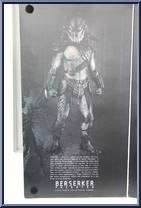 Berserker Predator from Predator - Predators manufactured by Hot Toys [Front]