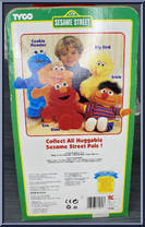 Holiday Elmo from Sesame Street - Plush manufactured by Tyco [Back]
