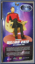 Commander William Riker (with Command Chair) from Star Trek - Next Generation - Exclusives manufactured by Diamond Select [Back]