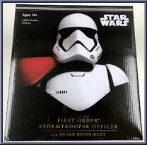 First Order Officer (Force Awakens) from Star Wars - Legends in 3D manufactured by Diamond Select [Front]