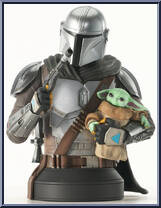 Mandalorian & Grogu Action Figure