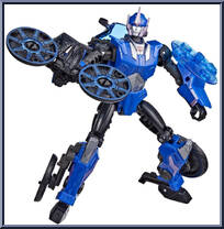 Arcee Action Figure