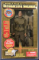 World War II Interactive Soldier from Ultimate Soldier - Basic Series manufactured by 21st Century Toys [Front]