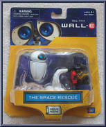 Space Rescue from Wall-E - Movie Scene manufactured by Thinkway Toys [Front]
