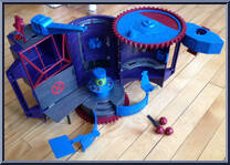Headquarters Playset from X-Men - Accessories manufactured by Toy Biz [Loose]