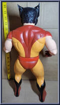 Wolverine from X-Men - 15" Supersize manufactured by Toy Biz [Loose]