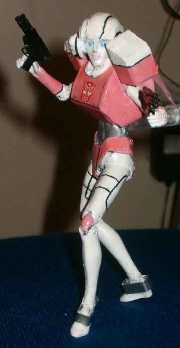 Arcee (Transformers) Custom Action Figure