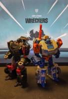 IronFist AKA Fisitron - Transformers Wrecker Custom (Transformers) Custom Action Figure [Bot base comparison]