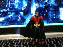 Strike Shield Robin (Batman) Custom Action Figure
