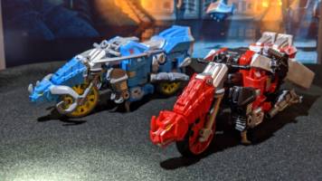 Autobot Vanguard DragonRider Custom Transformers OC (Transformers) Custom Action Figure [Vanguard & WarForge alt modes]
