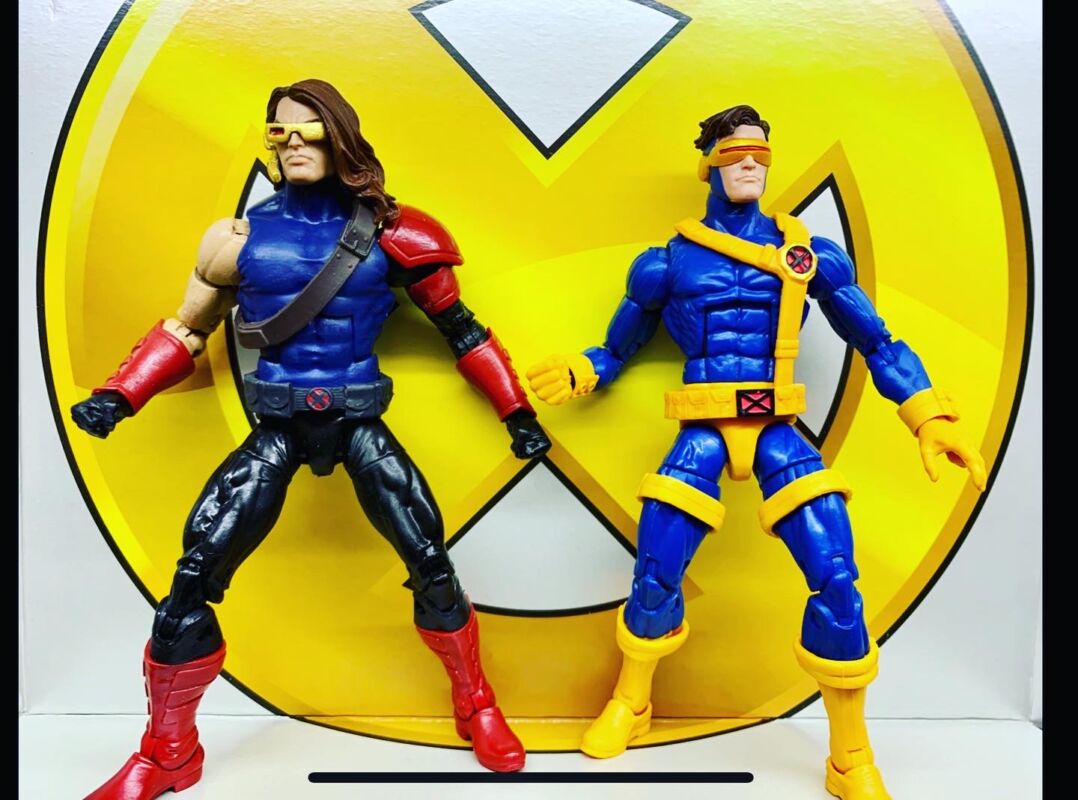 AOA Cyclops (Marvel Legends) Custom Action Figure