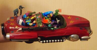 Neutrino Starcruiser (Teenage Mutant Ninja Turtles) Custom Vehicle