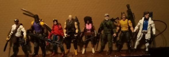 Left 4 Dead 1&2 team meet up the mission second leg's weaponization project (Left 4 Dead) Custom Action Figure