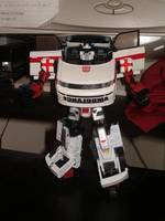 Ratchet (Transformers - Alternators) Custom Action Figure
