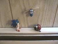 Motobug and Buzzbomber (Sonic) Custom Miniature / Figurine