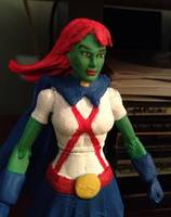YJ Miss Martian (DC Universe) Custom Action Figure