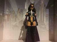 Huntress (DC Universe) Custom Action Figure
