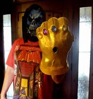 Infinity Gauntlet (Marvel Select) Custom Action Figure