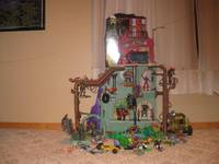 Battle at the TNMT Lair: Crossover of Worlds (Marvel Universe) Custom Diorama / Playset