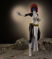 Mystique (Raven Darkholme) (Marvel Legends) Custom Action Figure