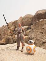Rey (Star Wars Episode VII: The Force Awakens) (Star Wars) Custom Action Figure