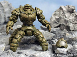 Android Walker (Original) Custom Action Figure [Android Walker without helmet and retracted back gun]