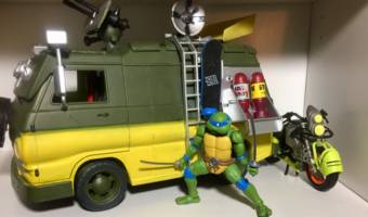 Party Wagon (Teenage Mutant Ninja Turtles) Custom Vehicle
