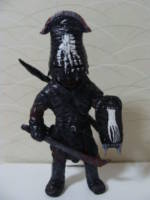 Half-Orc Warrior Of The White Hand (Figurine) (Lord of the Rings) Custom Miniature / Figurine [Front,Helmet On]