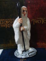 The White Wizard (Figurine)No.4 (Lord of the Rings) Custom Miniature / Figurine